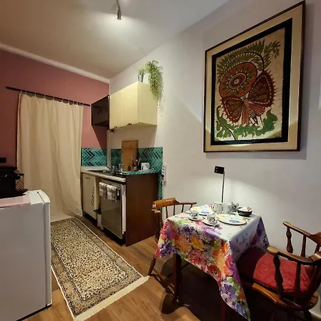 Paradiso Nascosto Del Maggiore Πανσιόν Colazza